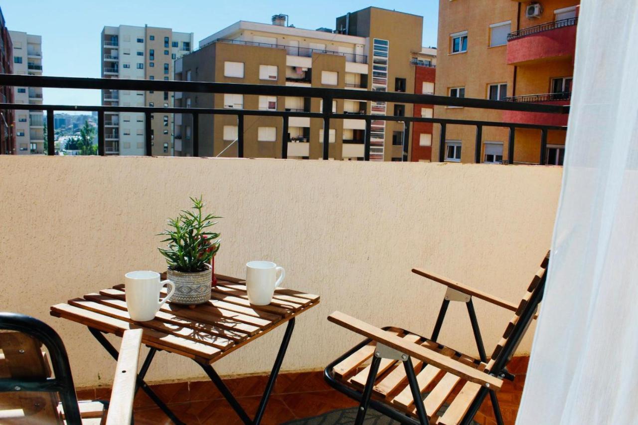 My Home In Prishtina - Spacious & Cozy 2Br Apartment With Balcony Priştine Dış mekan fotoğraf